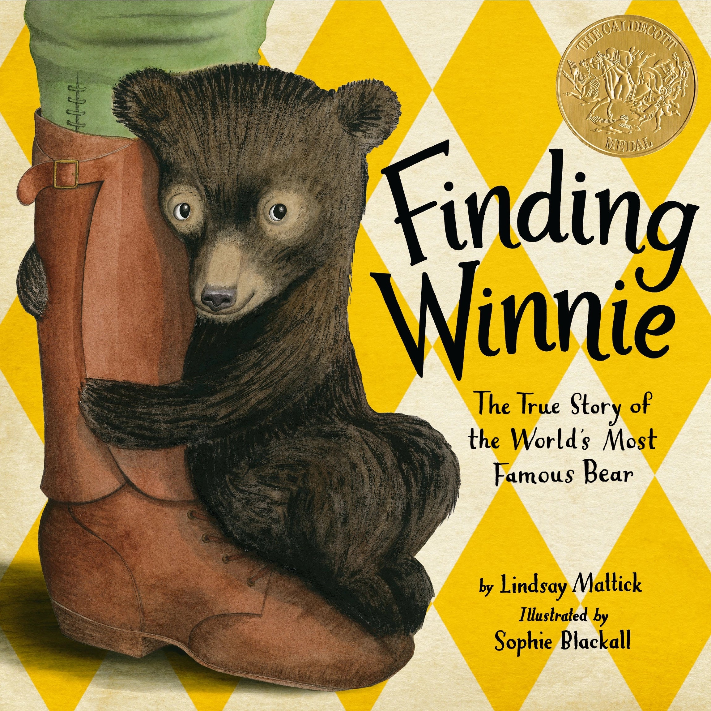 FINDING WINNIE BOOK