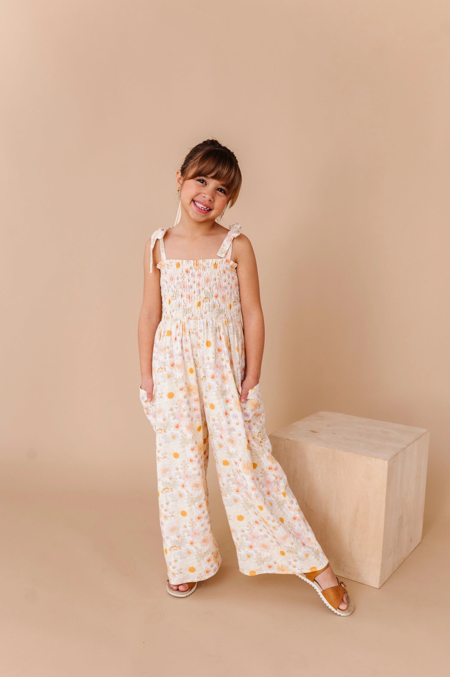 HONEYDEW MEADOW LINEN ROMPER