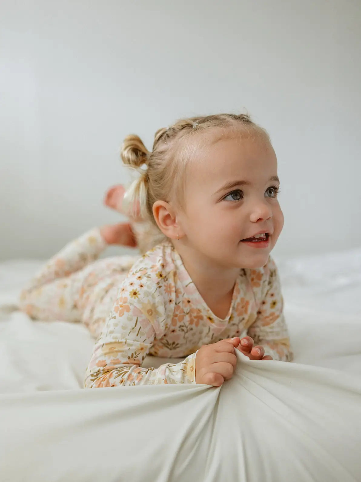 FLOWER FIELDS TWO PIECE PAJAMAS