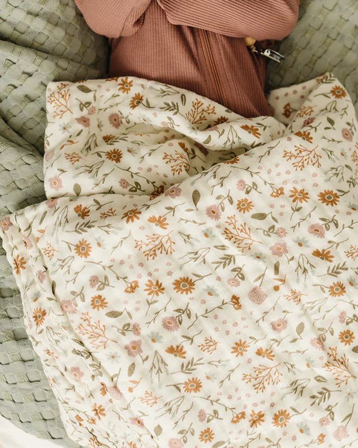 MEADOW FLORAL MUSLIN SWADDLE