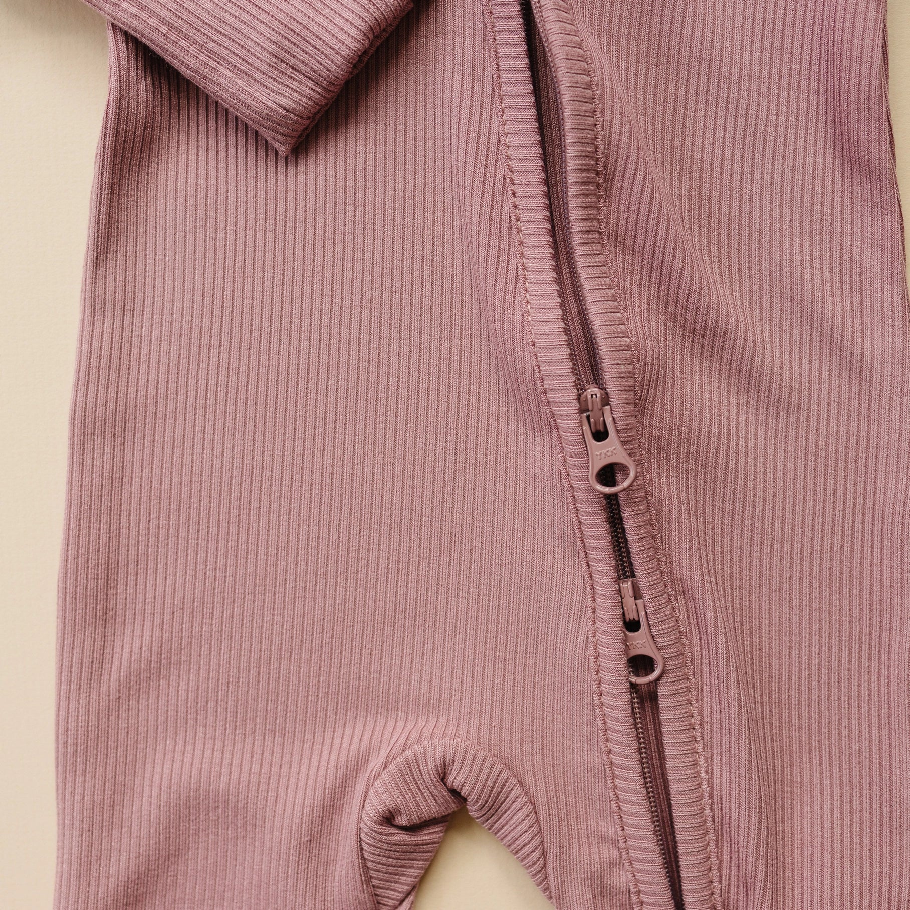BERRY RIBBED ONESIE - BAMBOO