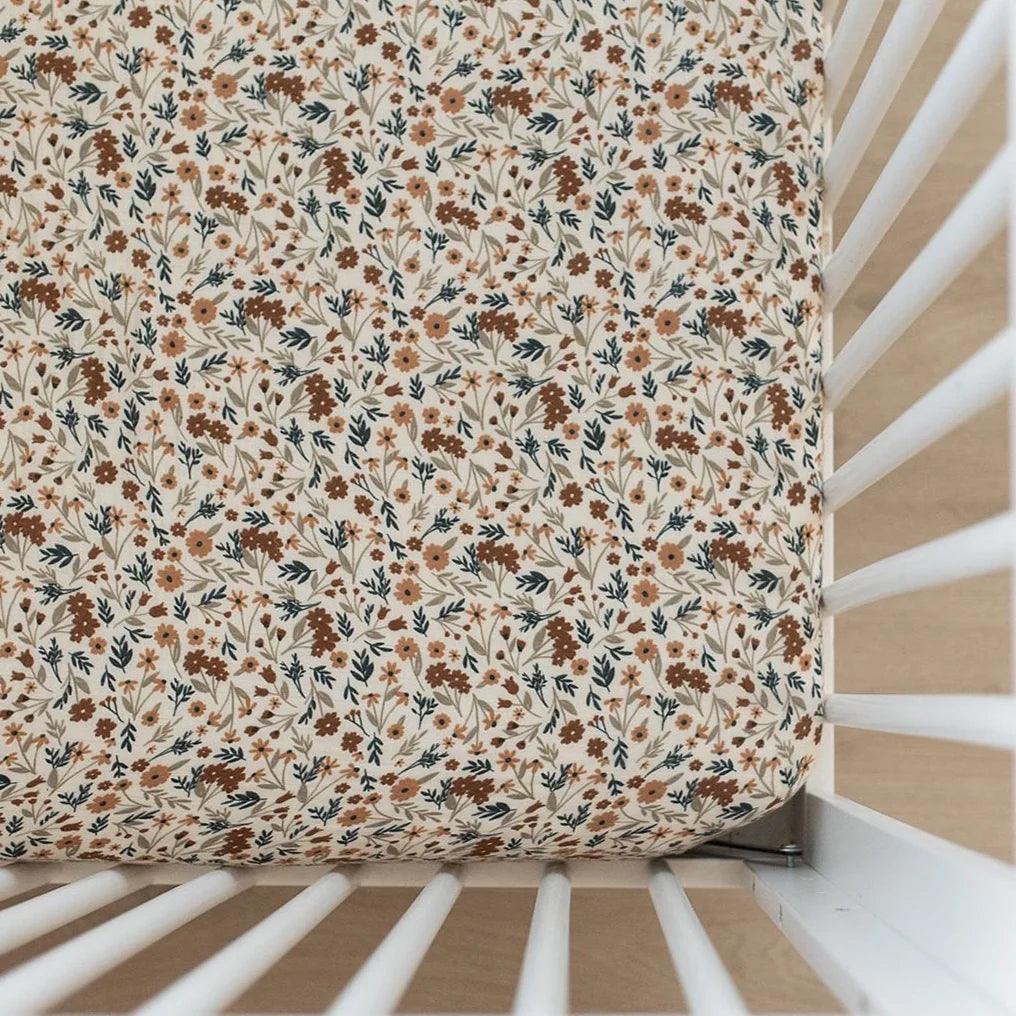 HARVEST FLORAL MUSLIN CRIB SHEET