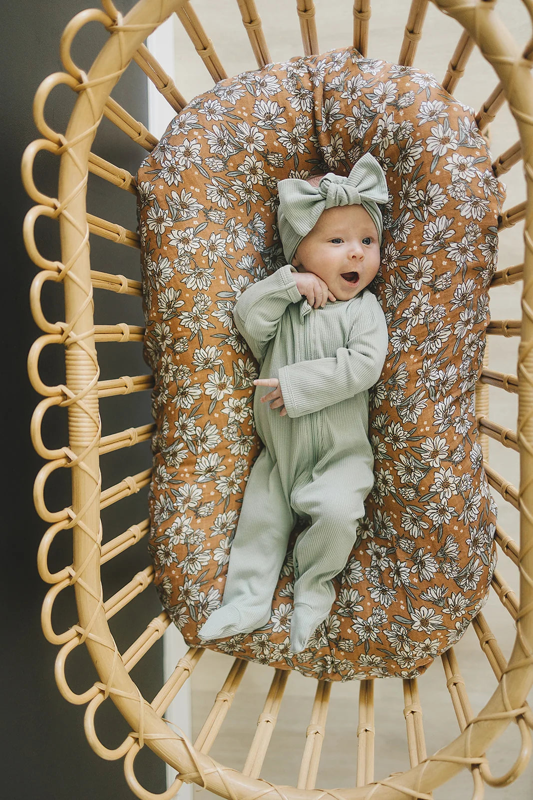 MAGNOLIA MUSLIN SWADDLE BLANKET