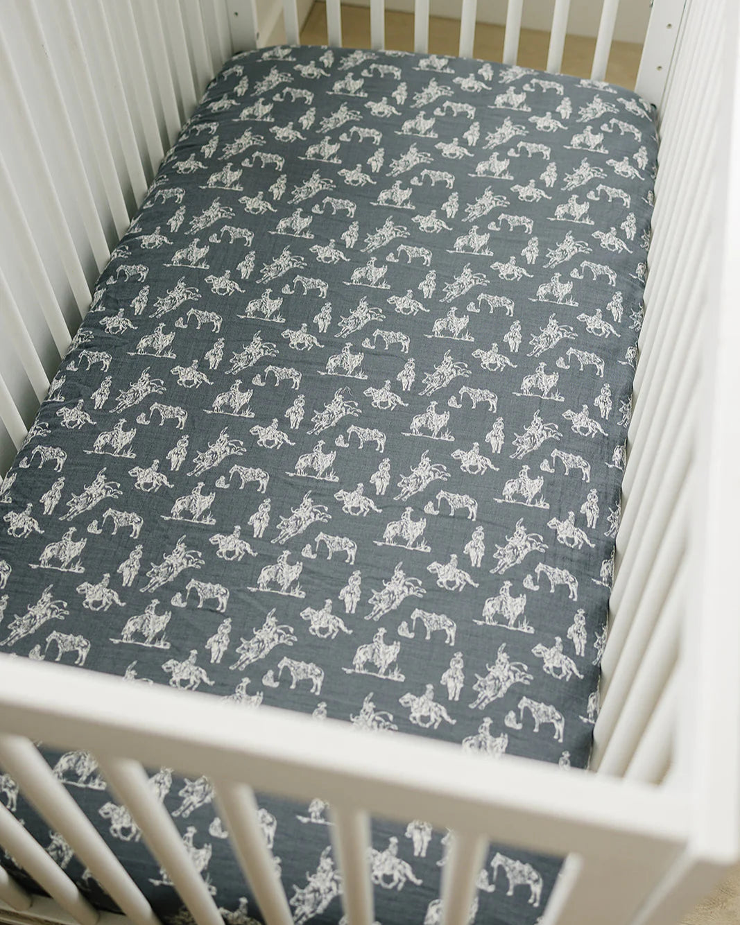WILD WEST MUSLIN CRIB SHEET