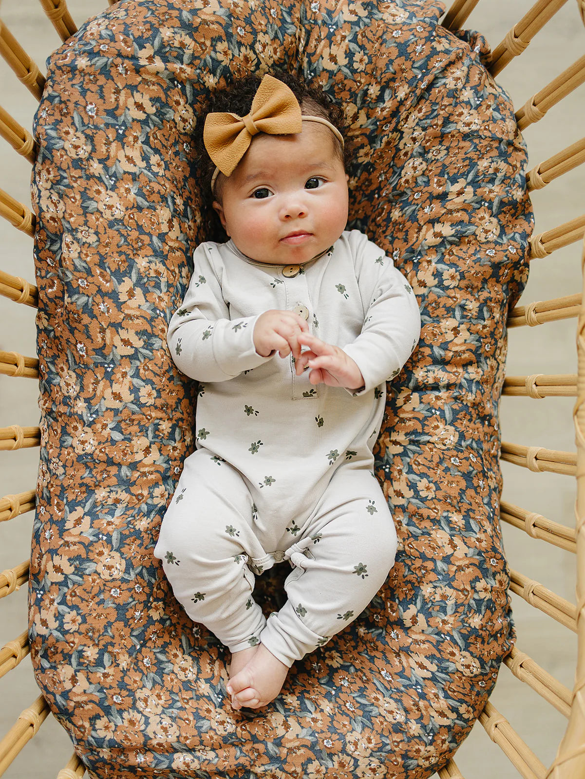 FLORAL LONG SLEEVE BUTTON ROMPER