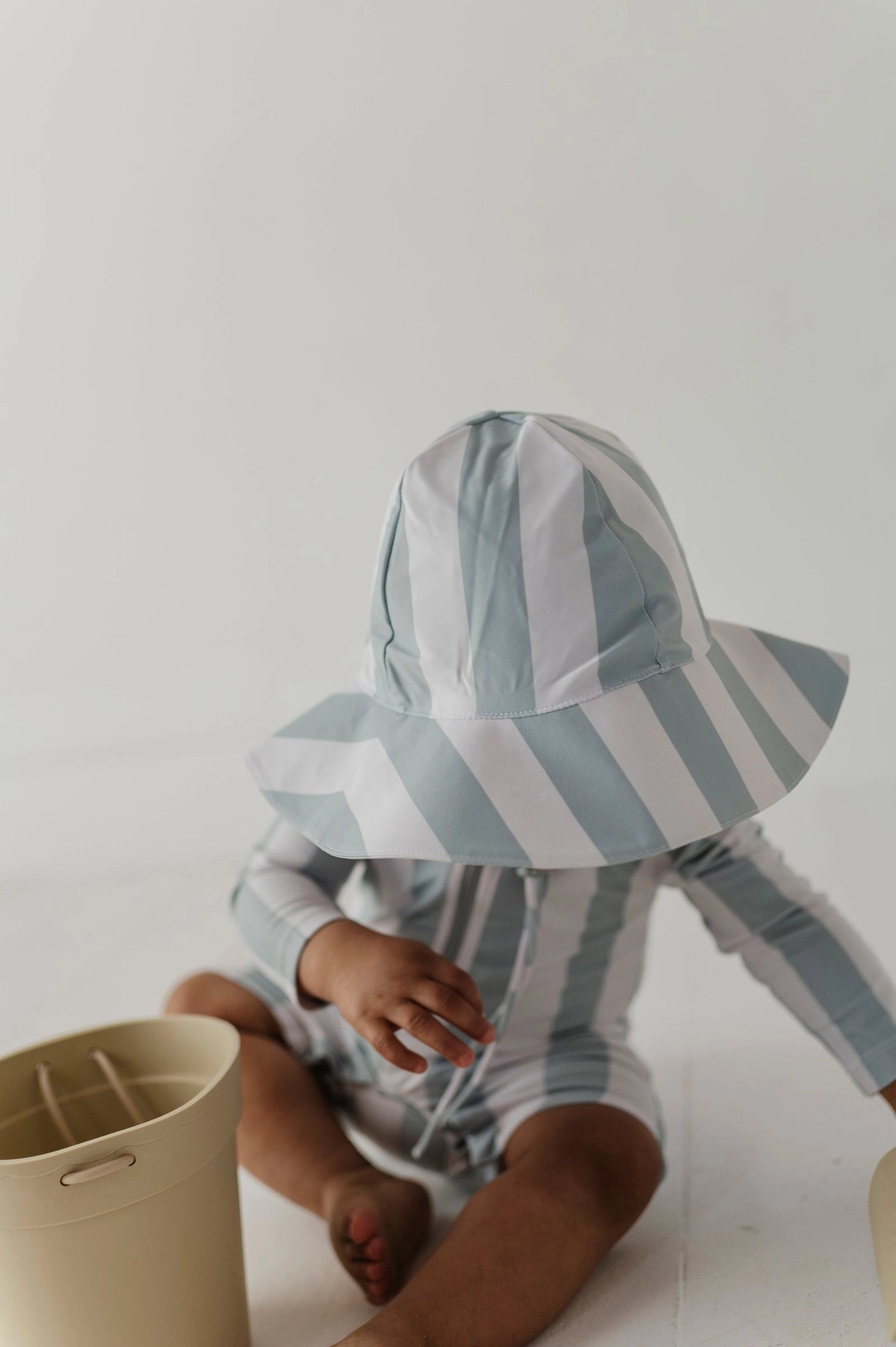 STRIPED SUN HAT - AQUA GREY