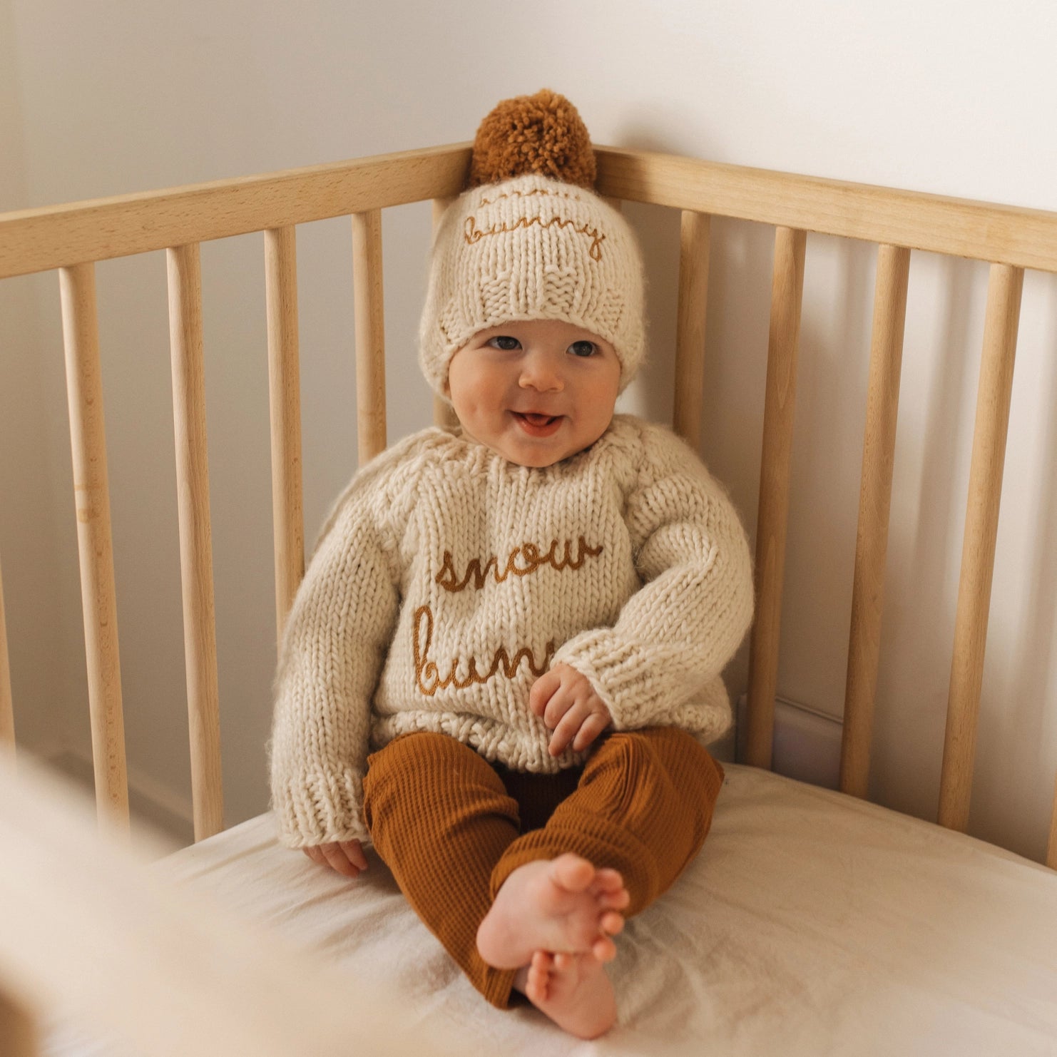 SNOW BUNNY SWEATER