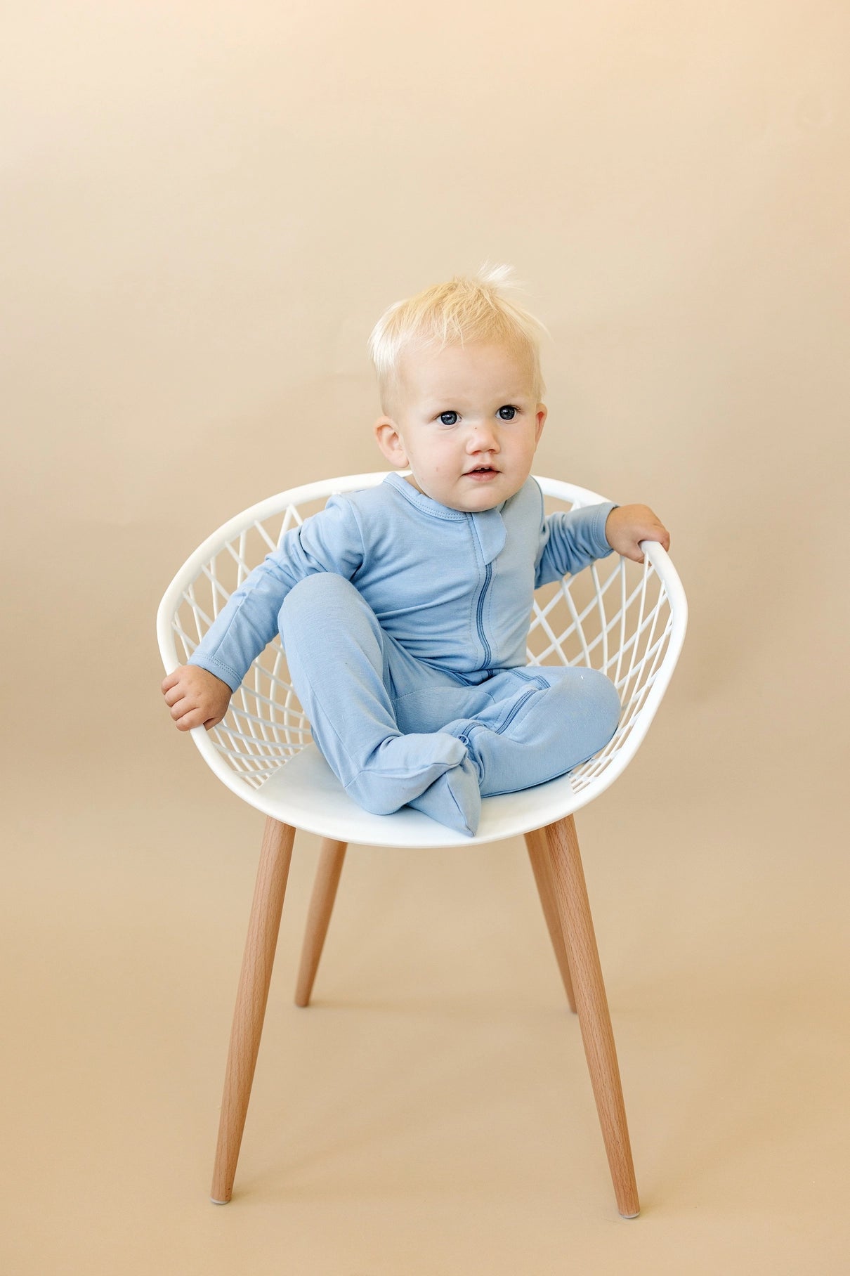 BLUE FOOTED ONESIE - BAMBOO