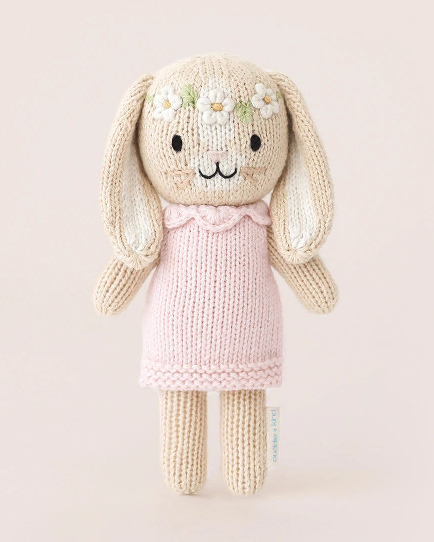 TINY HANNAH THE BUNNY + BOX