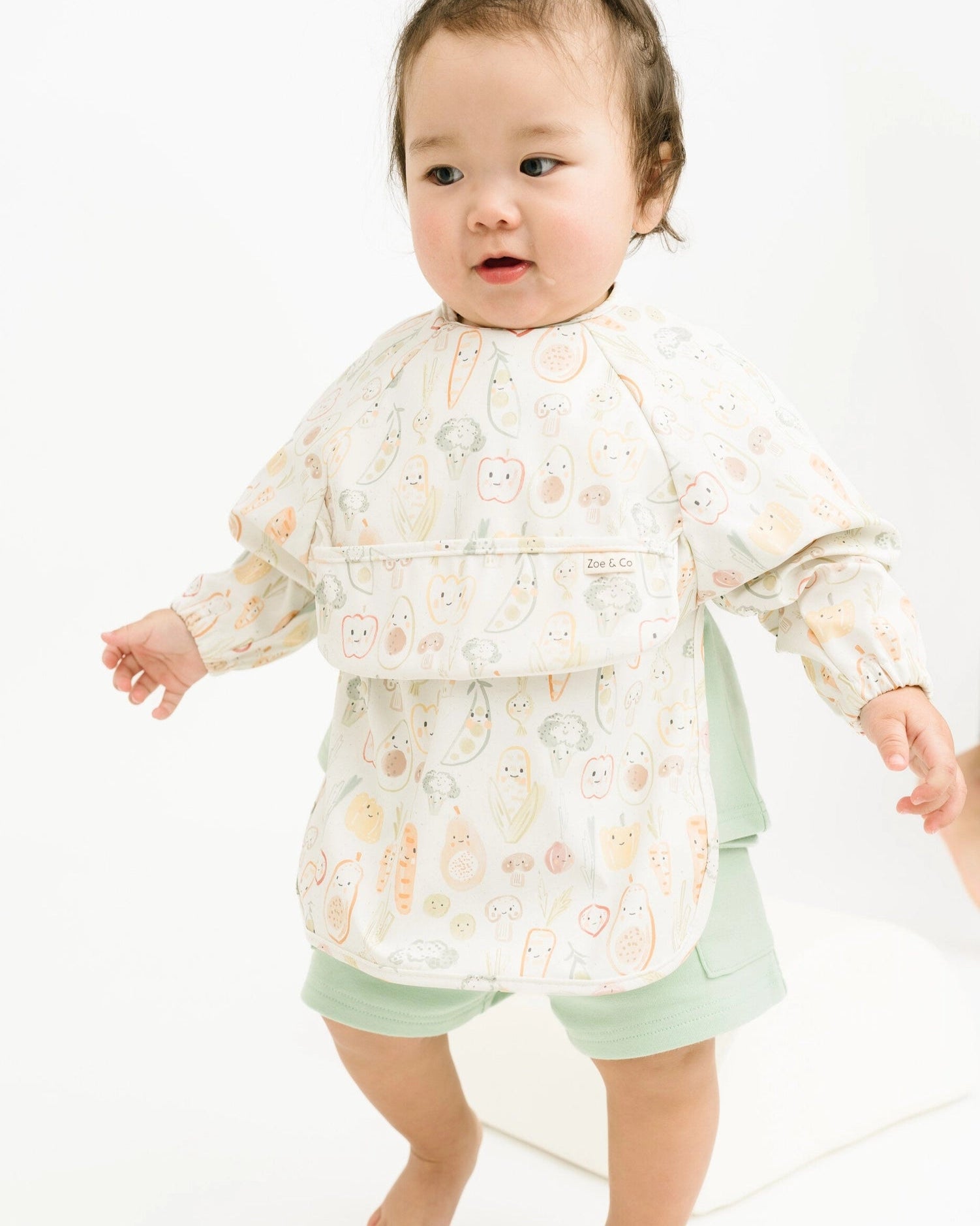 VEGGIE FRIENDS LONG SLEEVE BIB