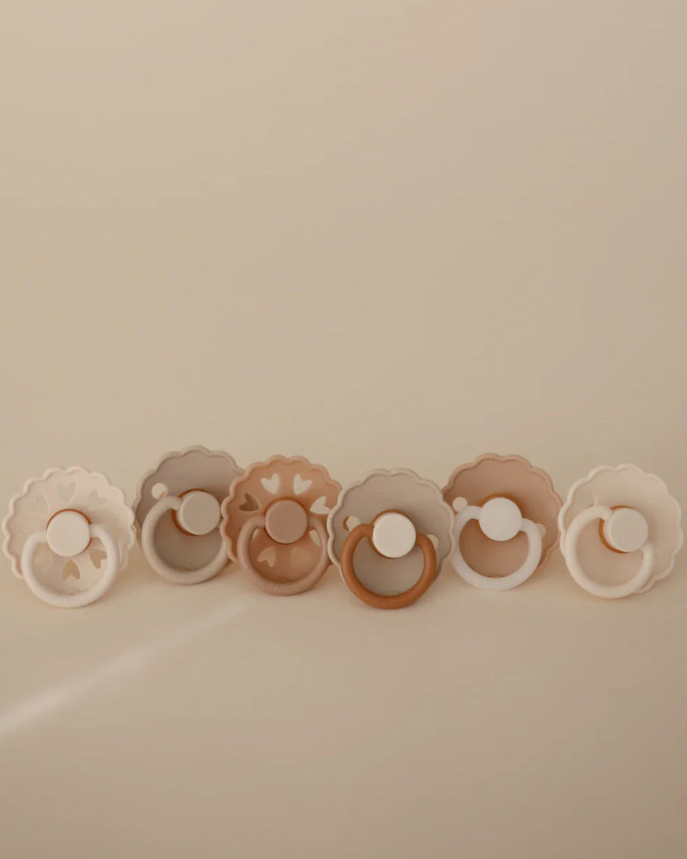 FRIGG CINNAMON CHARM PACIFIER - 6 PACK