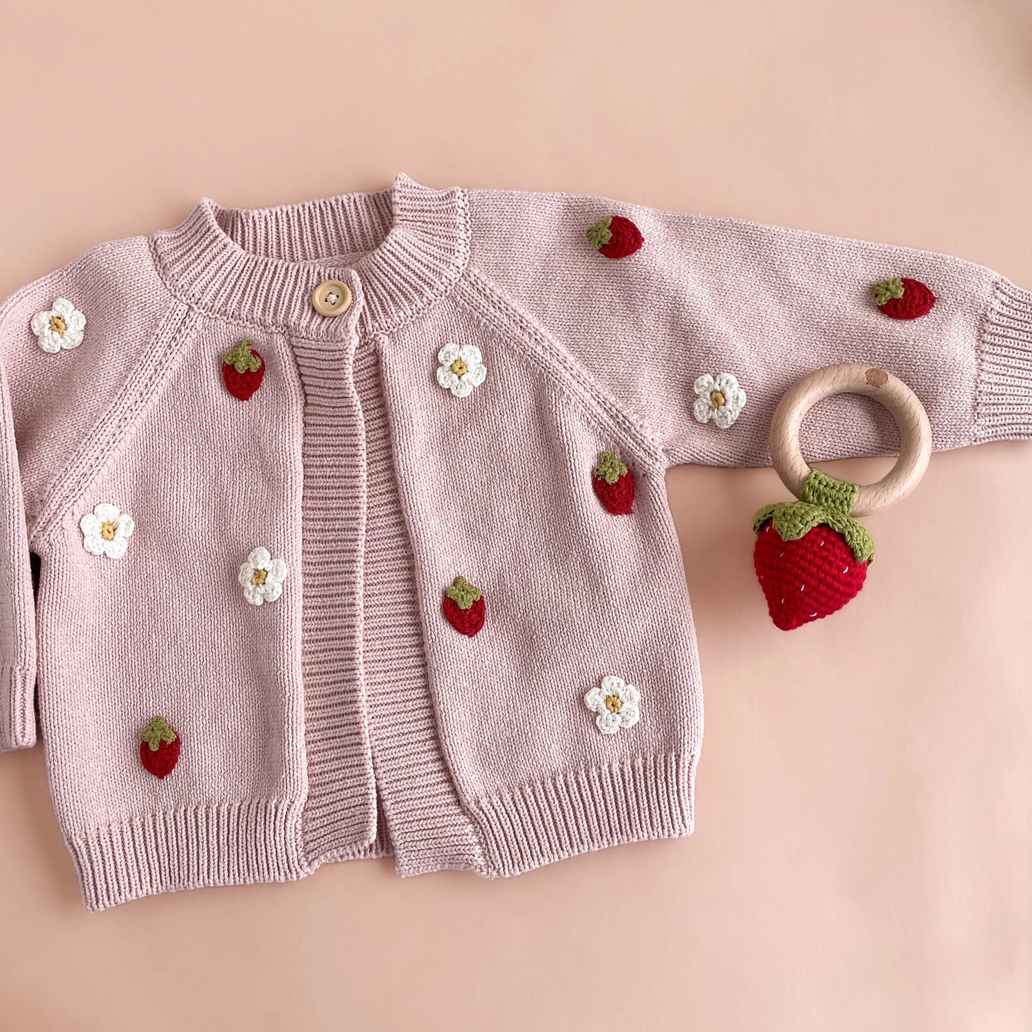 STRAWBERRY FLOWER CARDIGAN
