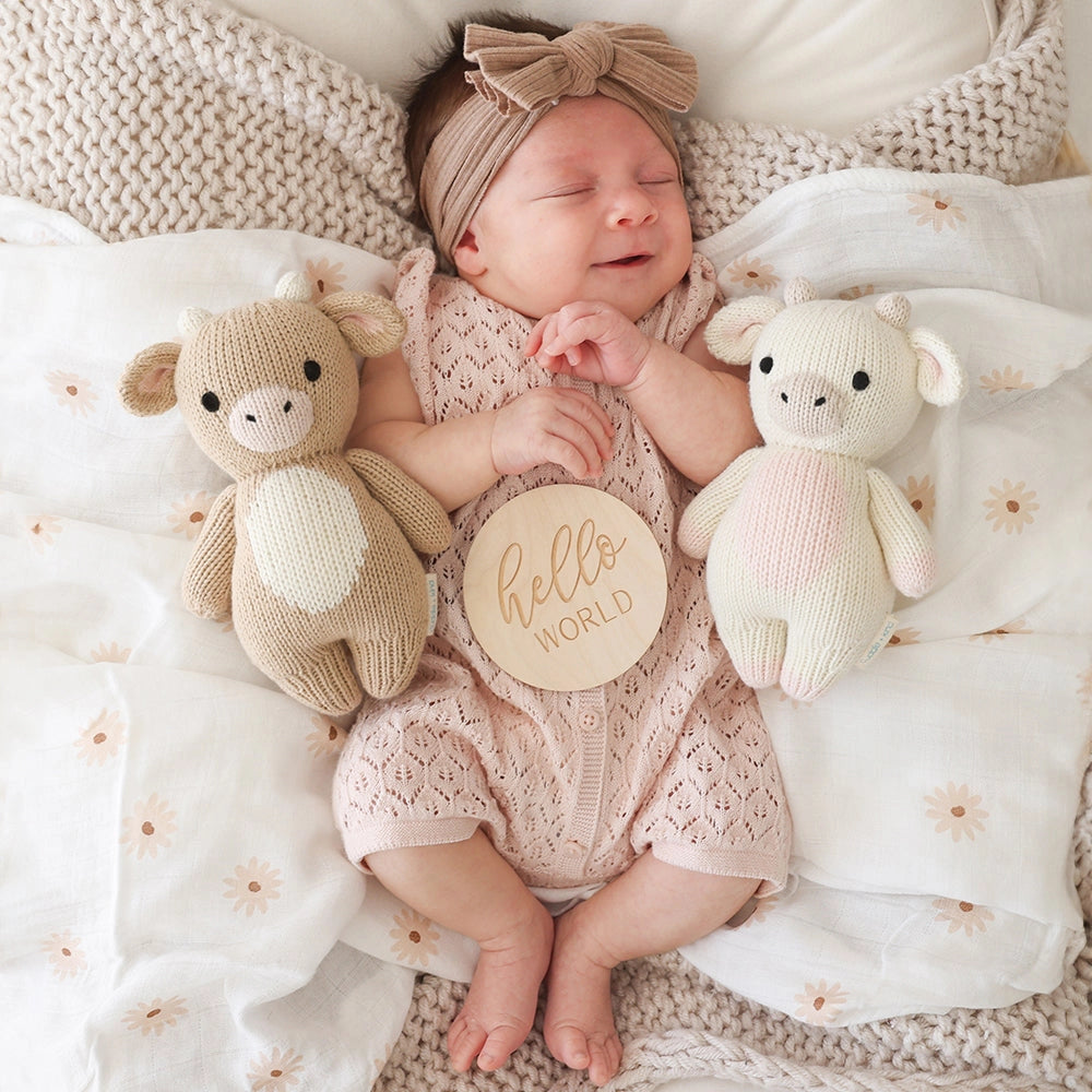 CROCHET BABY COW