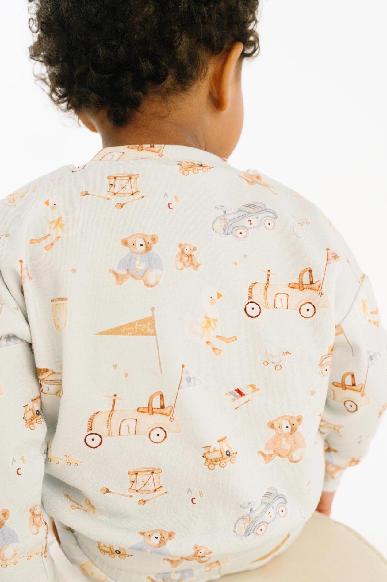 VINTAGE TOY CREWNECK SET