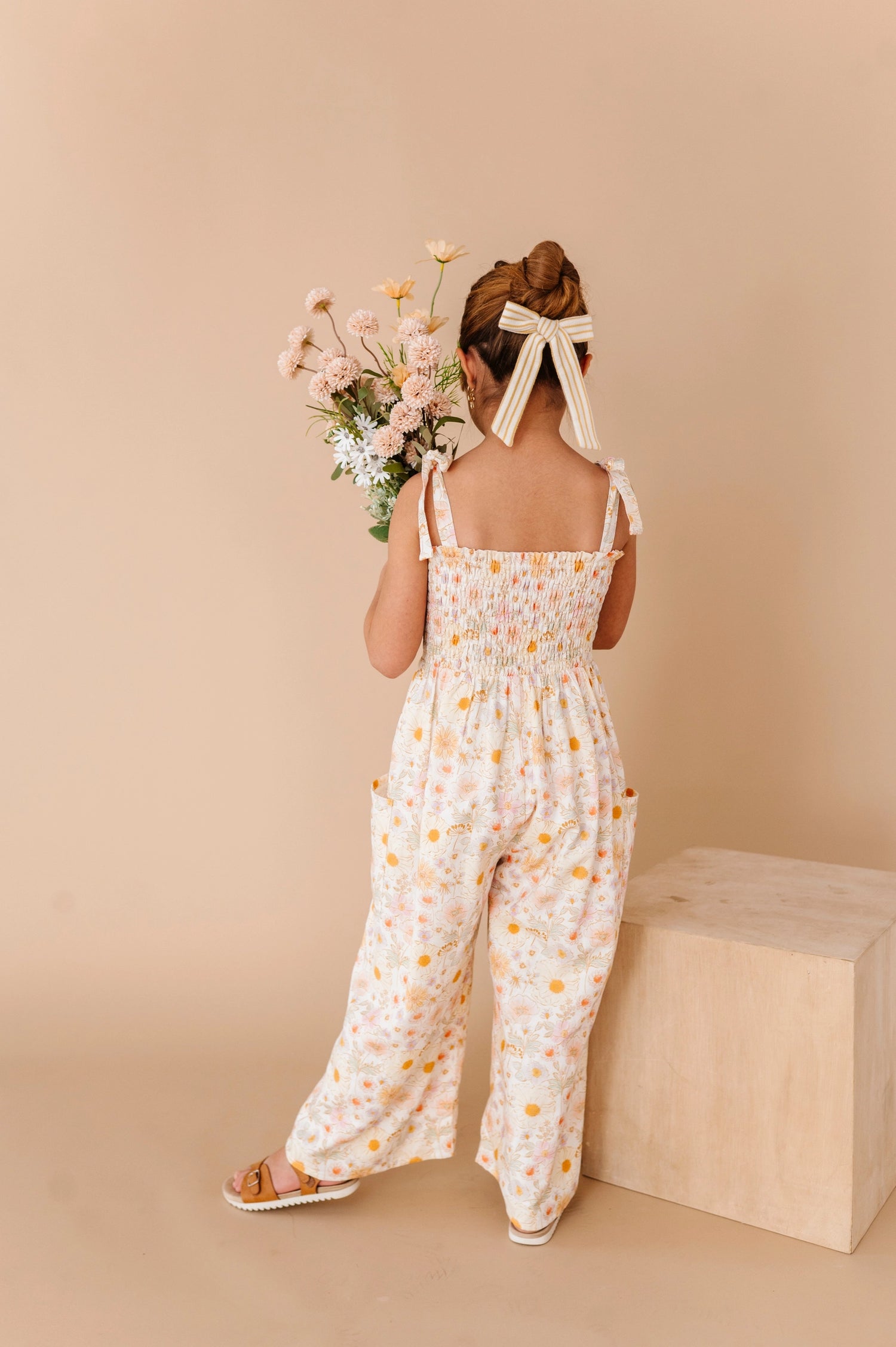 HONEYDEW MEADOW LINEN ROMPER