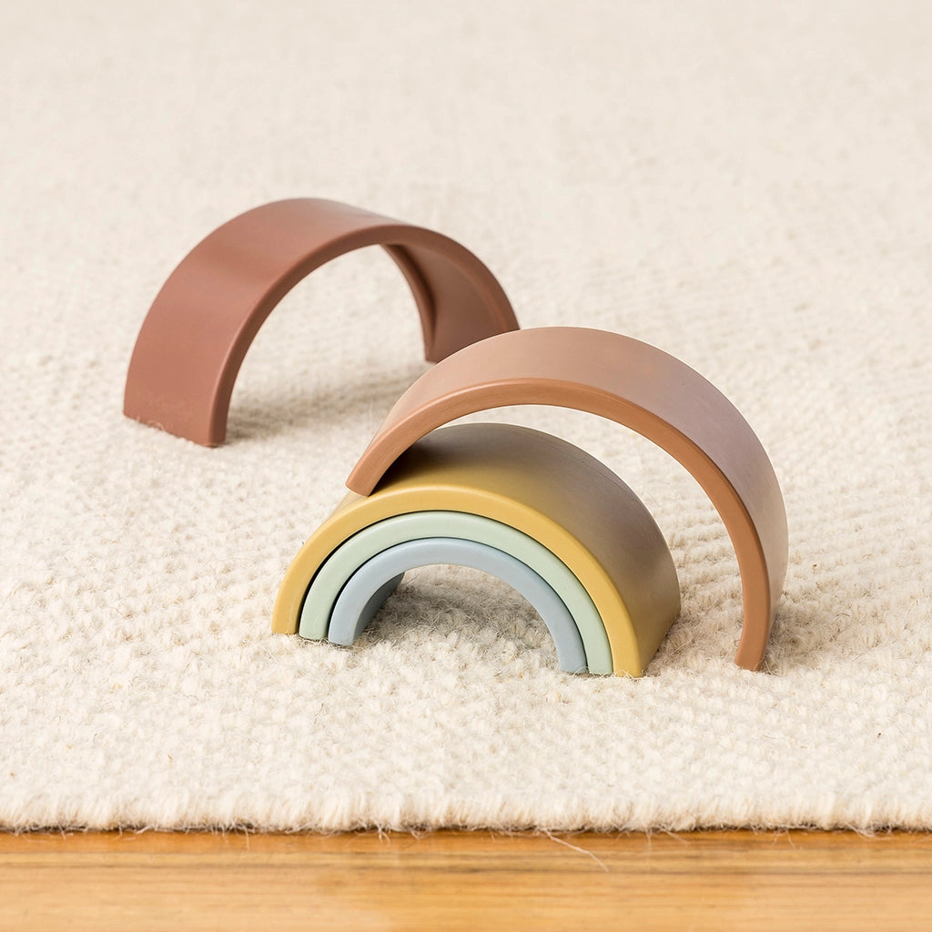 RITZY RAINBOW STACKING TOY