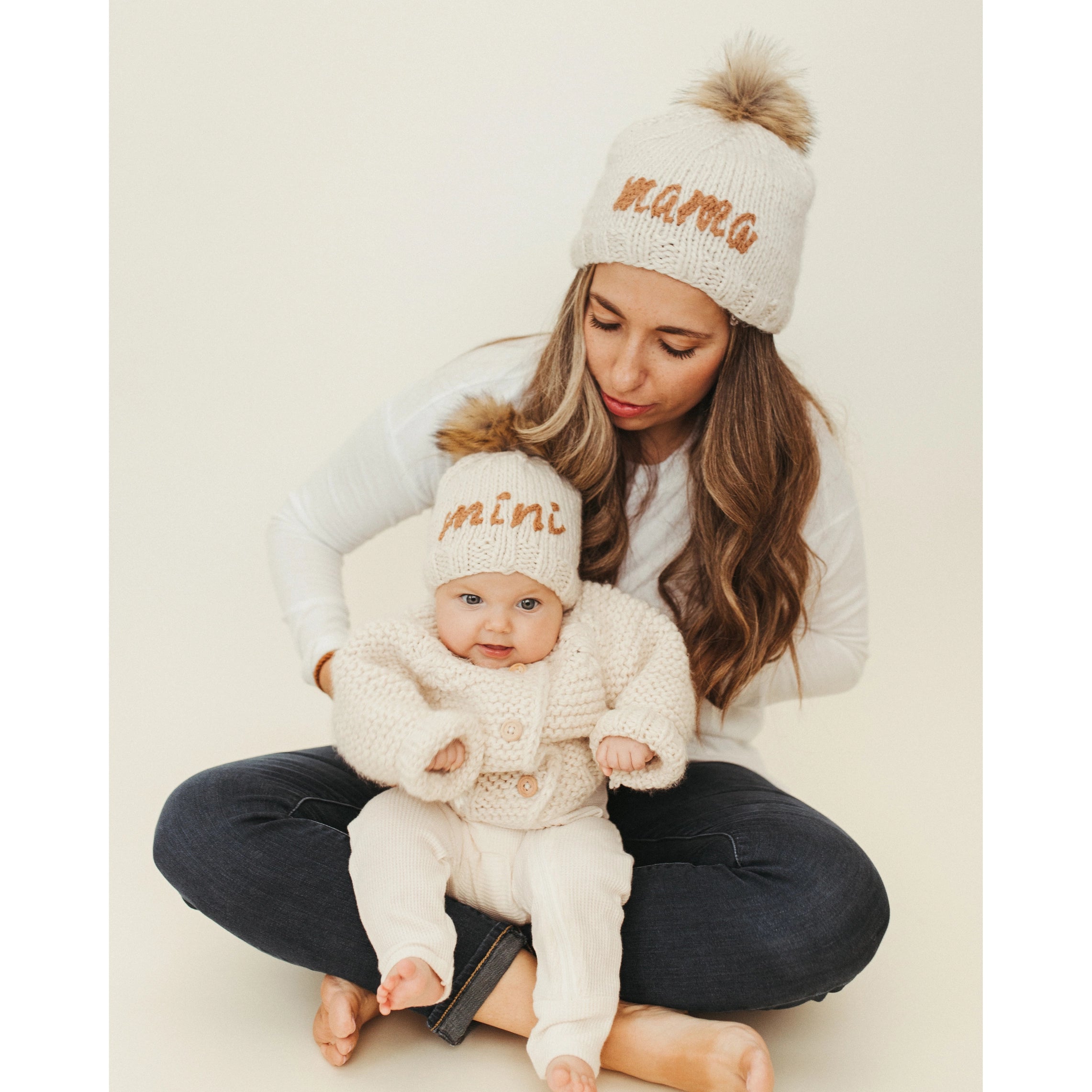 MINI PECAN BEANIE