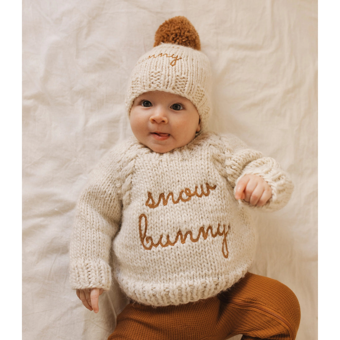 SNOW BUNNY SWEATER