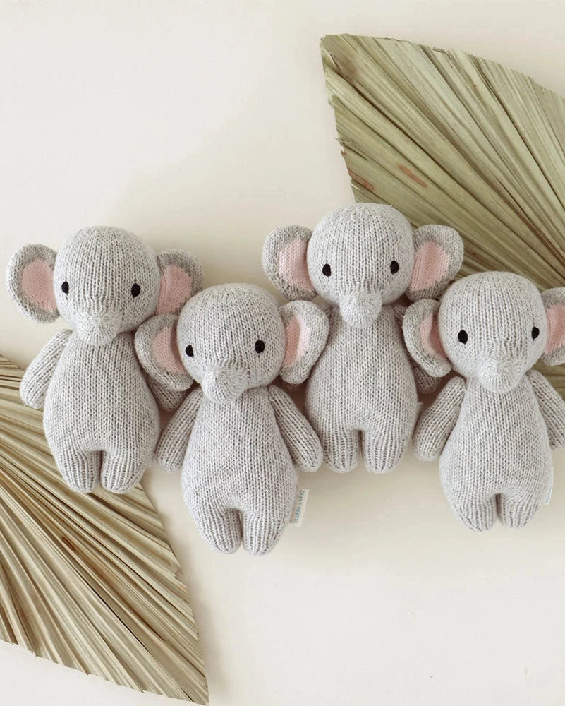 CROCHET BABY ELEPHANT