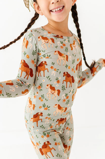 BABY BAMBOO PAJAMAS HORSIN AROUND