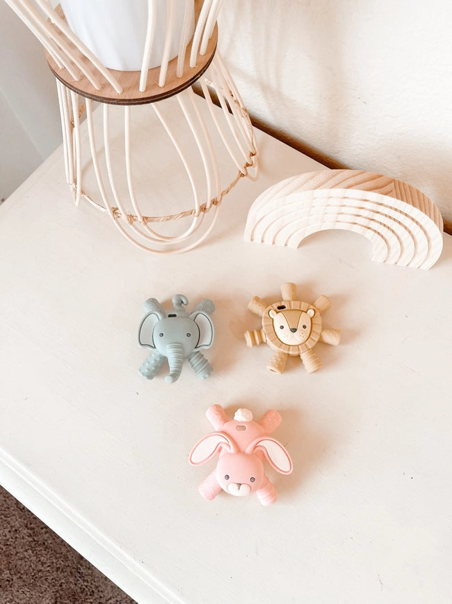 RITZY TEETHER - ELPHANT