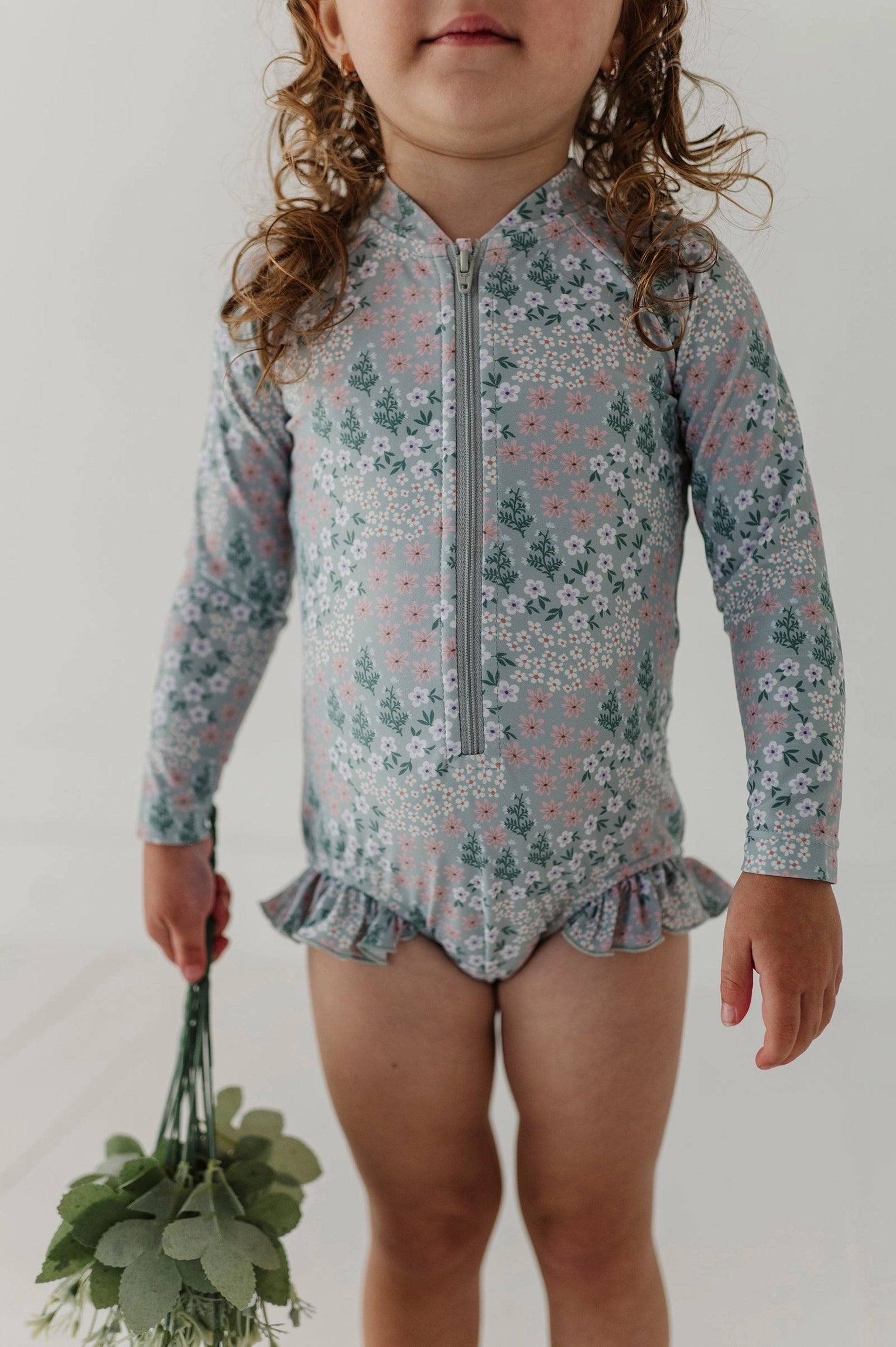 FLORAL RUFFLE RASH GUARD SWIMSUIT
