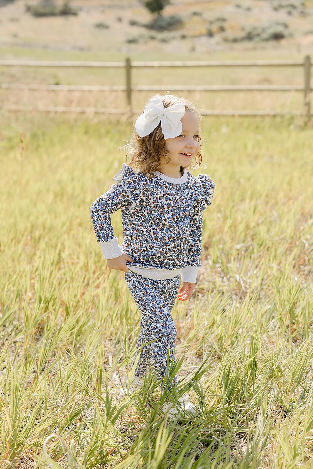 BLUE MEADOW RUFFLE SET