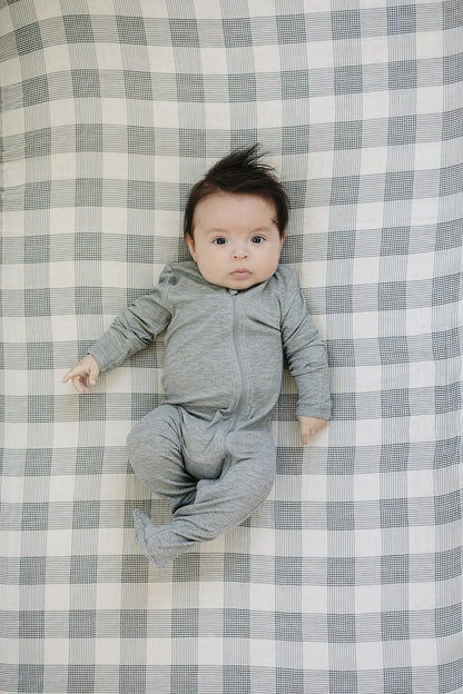 COASTAL PLAID MUSLIN CRIB SHEET