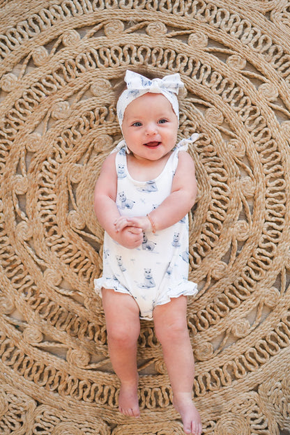 BABY HIPPO BOWTIE BUBBLE