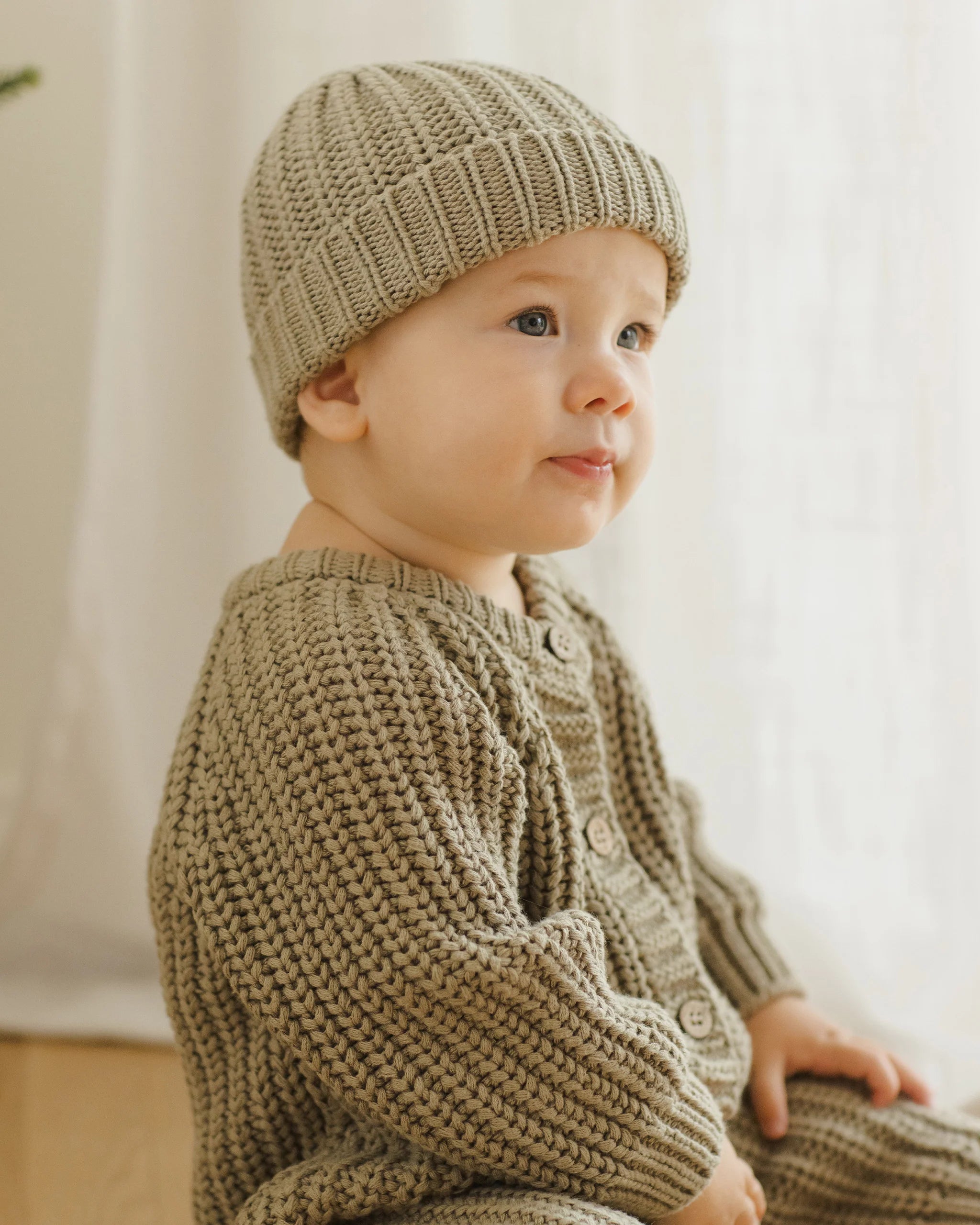 CHUNKY KNIT BEANIE