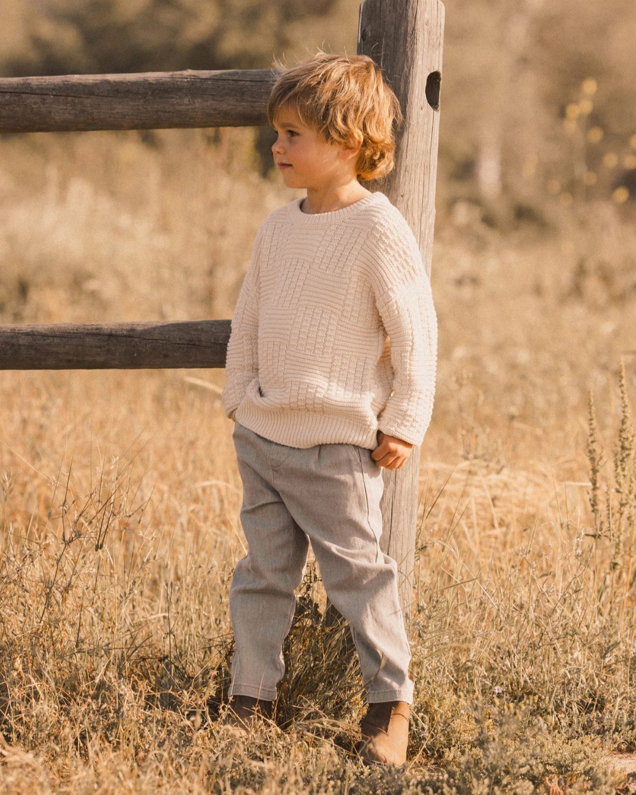 NATURAL CHECK ASPEN SWEATER