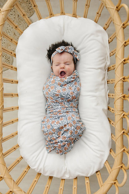 DAINTY FLORAL BAMBOO SWADDLE