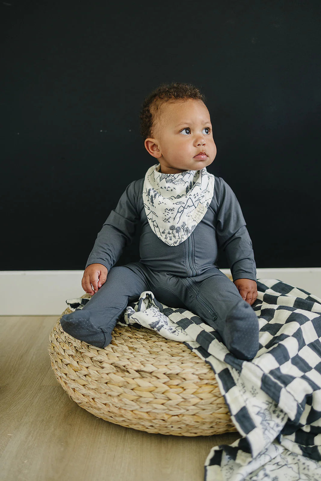 SUMMIT MUSLIN BIB