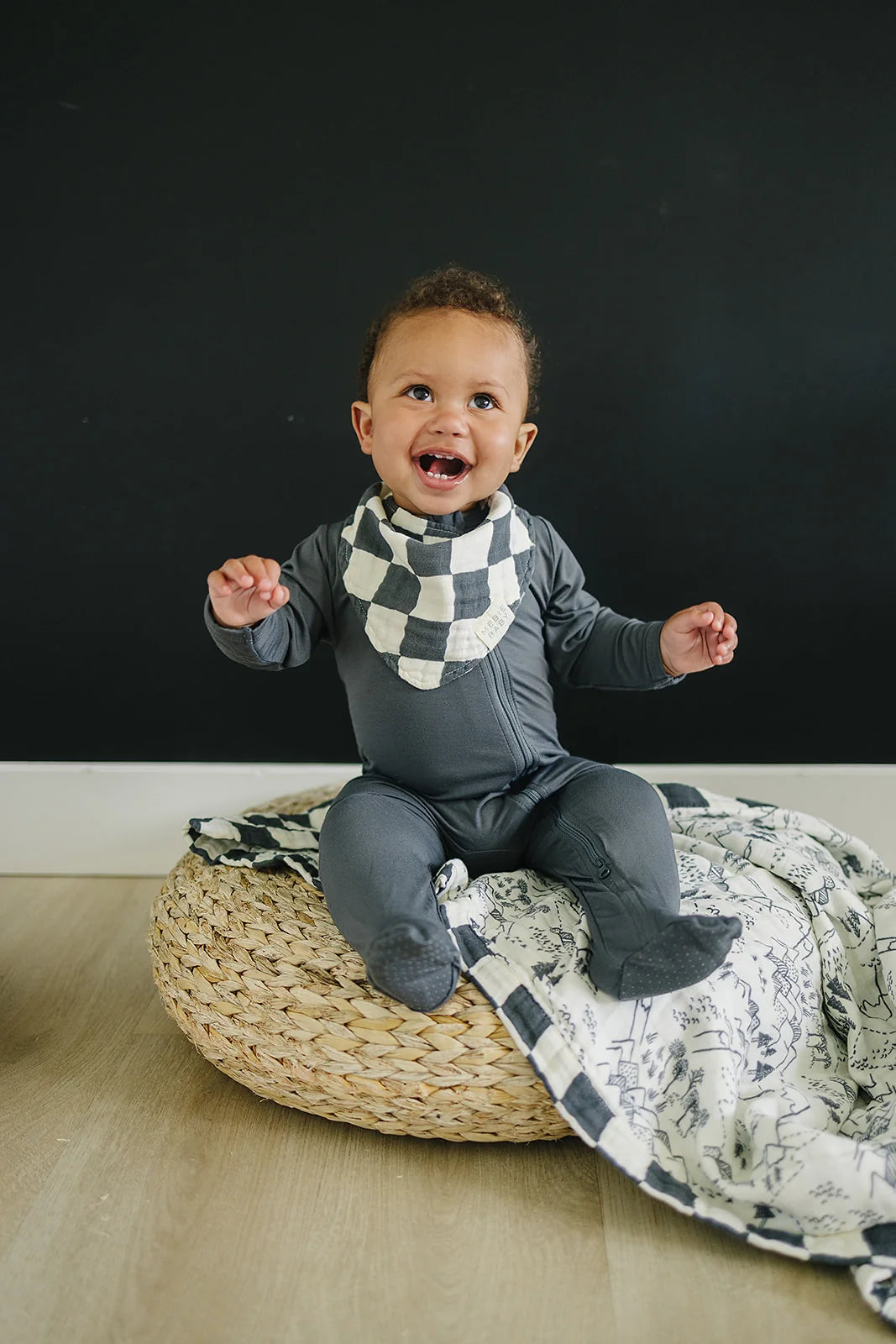CHARCOAL CHECKERED MUSLIN BIB