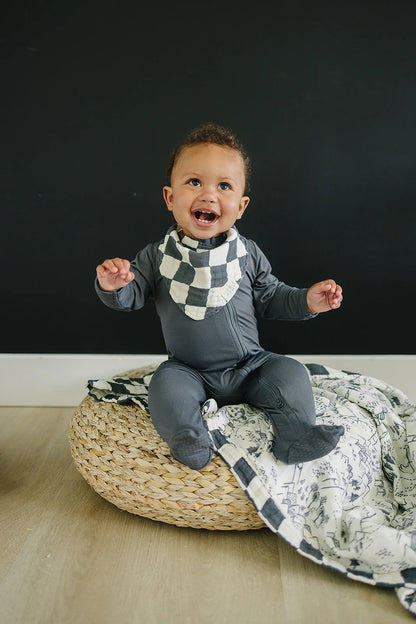 CHARCOAL CHECKERED MUSLIN BIB
