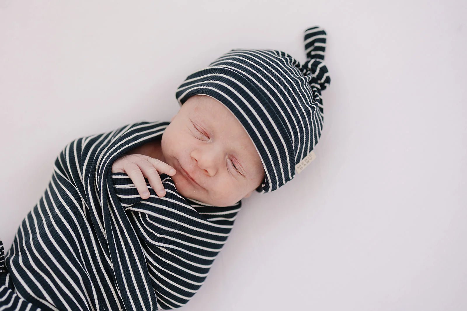 NAVY STRIPE BAMBOO KNOT HAT