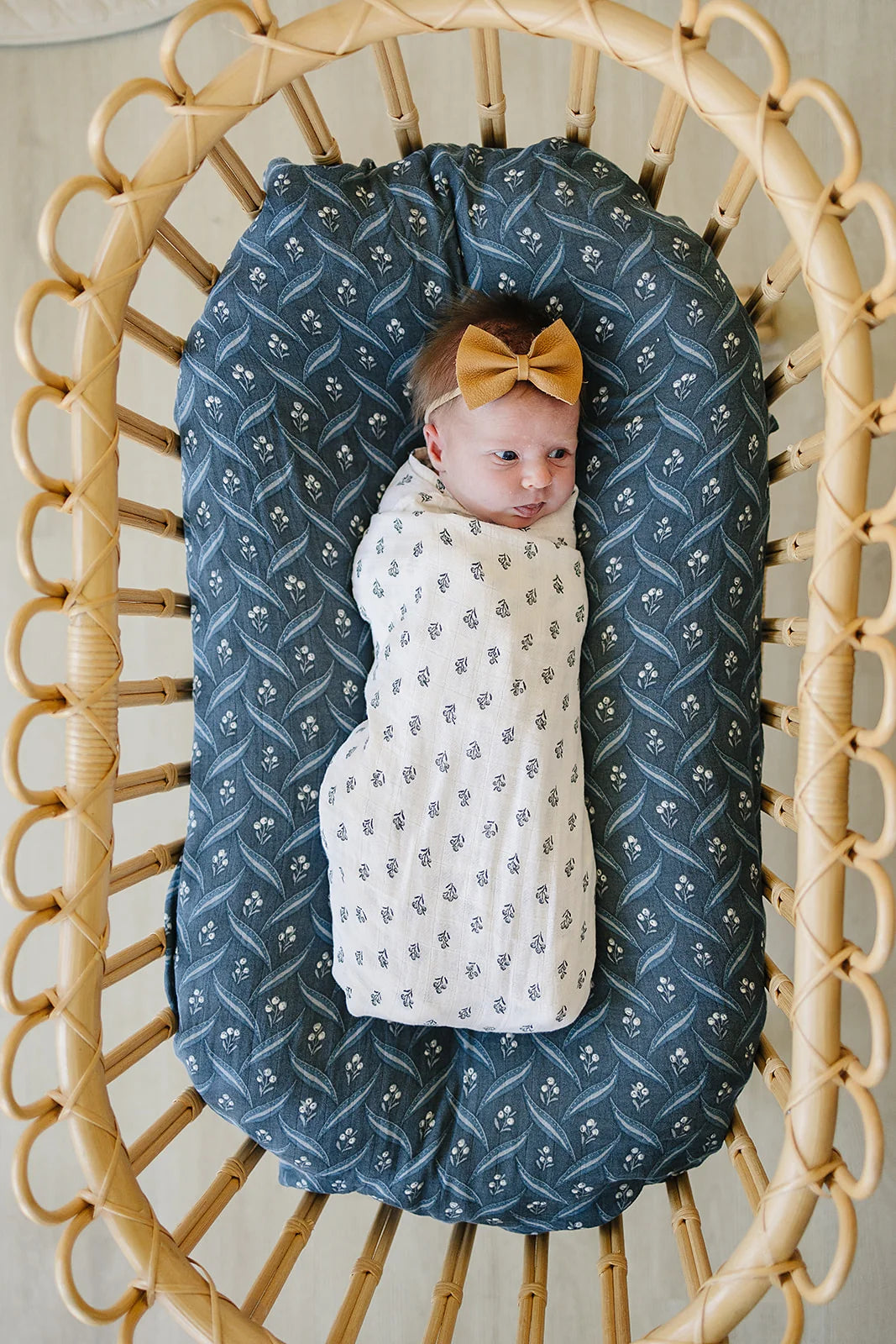 CREAM BERRY MUSLIN SWADDLE BLANKET