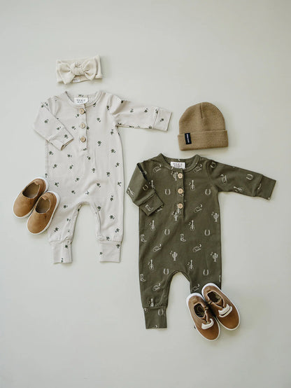 FLORAL LONG SLEEVE BUTTON ROMPER