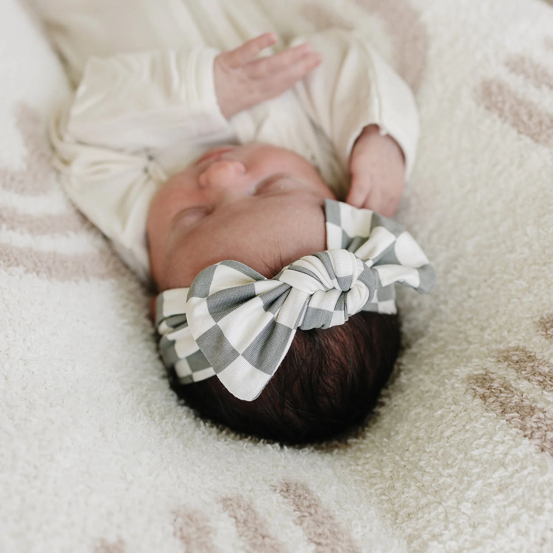 LIGHT GREEN CHECKERED BAMBOO HEAD WRAP