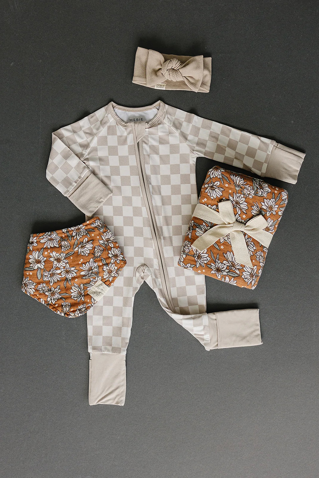 TAUPE CHECKERED BAMBOO SLEEPER