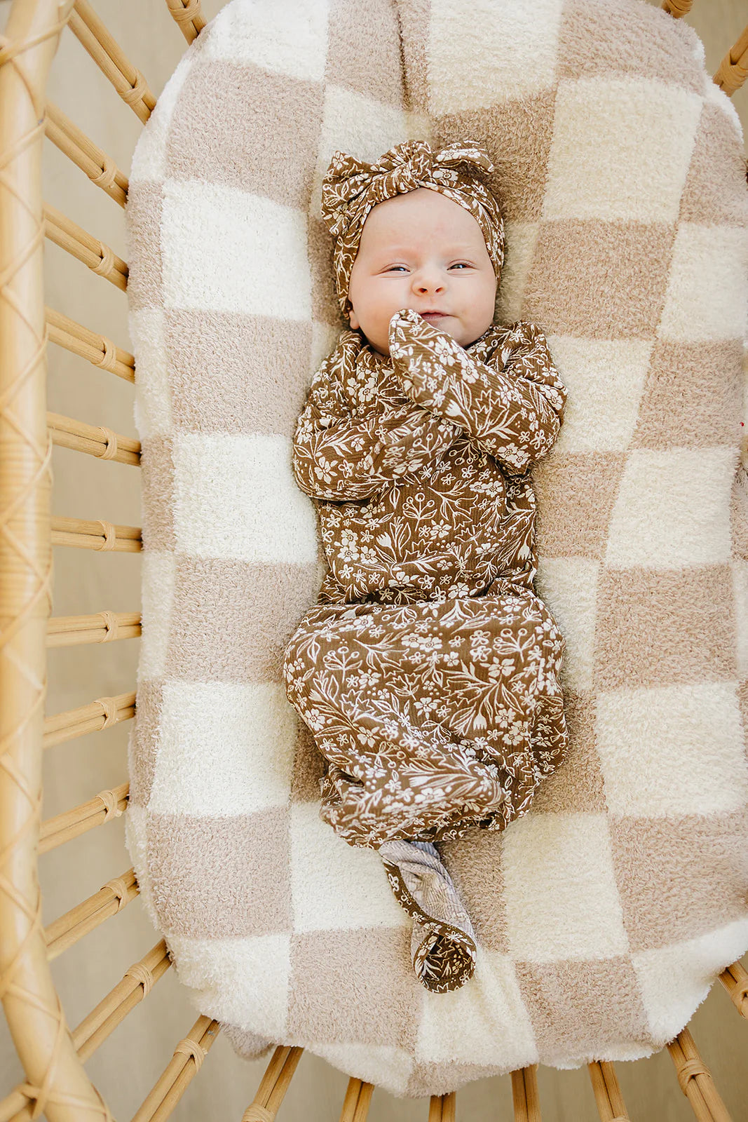 BROWN FLORAL RIBBED BAMBOO KNOT GOWN