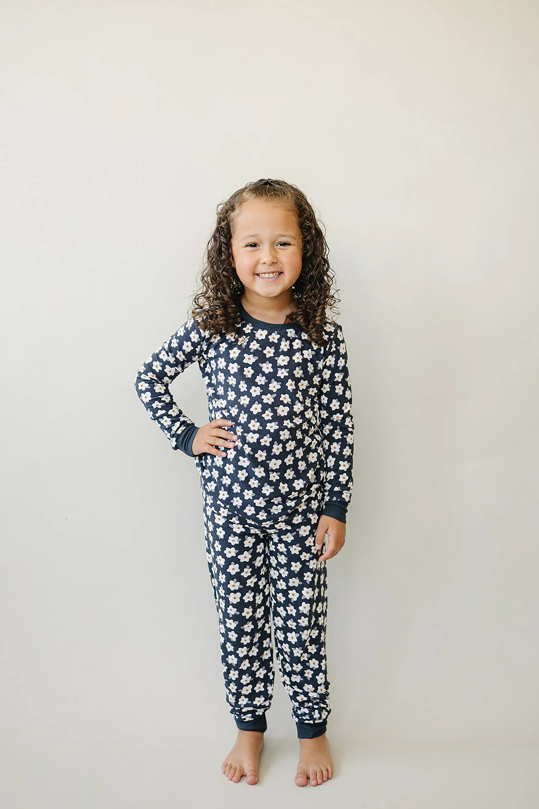 NAVY DAISY RIBBED BAMBOO COZY SET