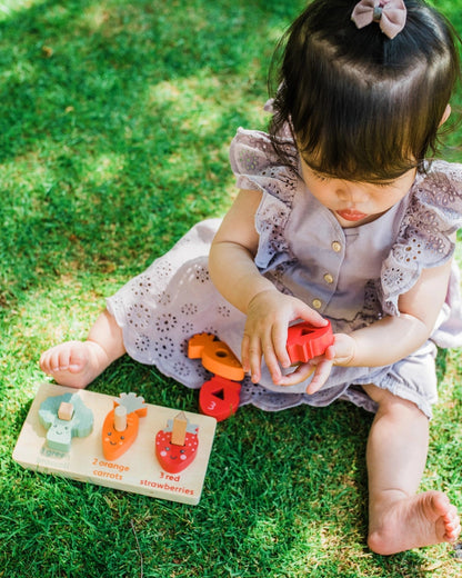 COUNTING WOODEN VEGGIES