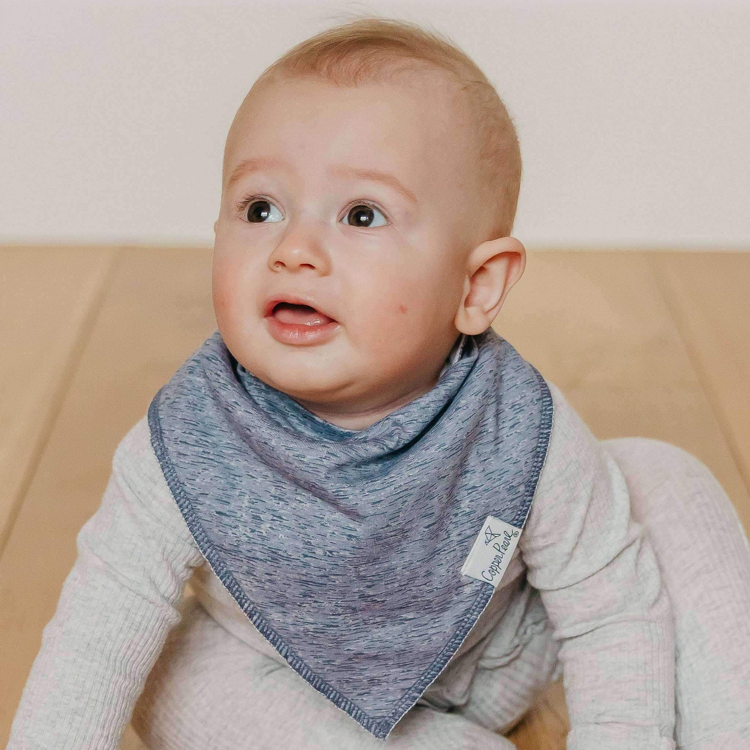 BABY BANDANA BIBS - LENNON
