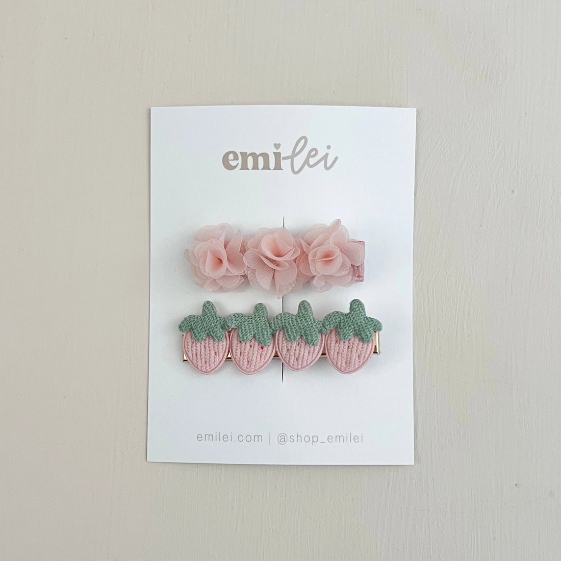 STRAWBERRY HAIR CLIP SET