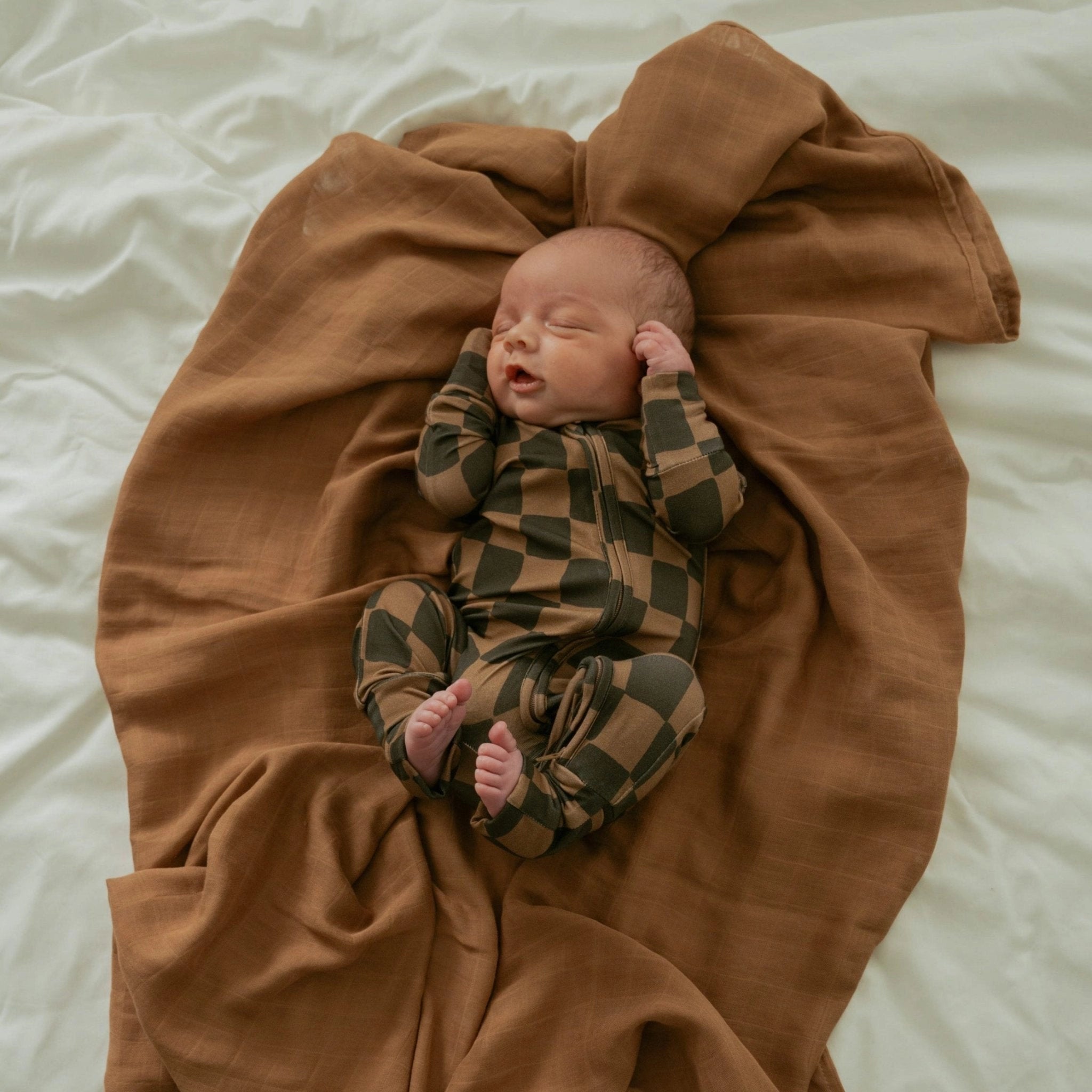 INK &amp; EARTH CHECKERED ZIPPER ROMPER