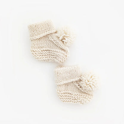 BABY BOOTIES WITH POM POMS