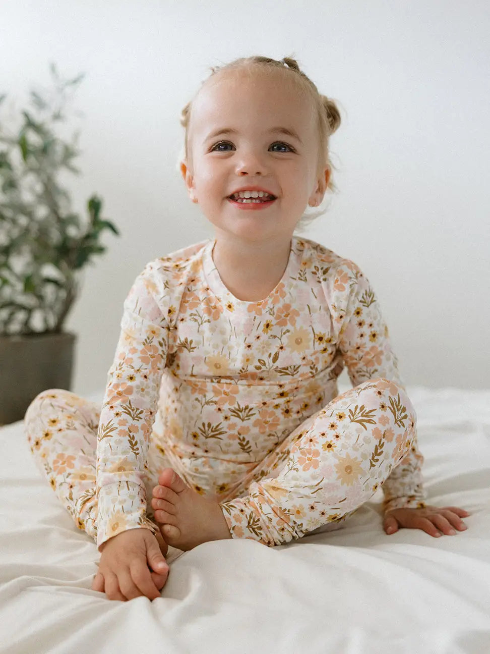 FLOWER FIELDS TWO PIECE PAJAMAS