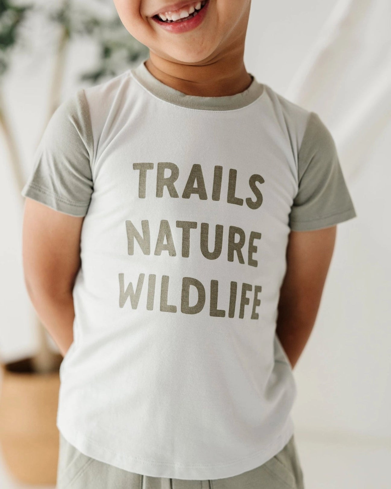 TRAILS NATURE WILDLIFE TEE