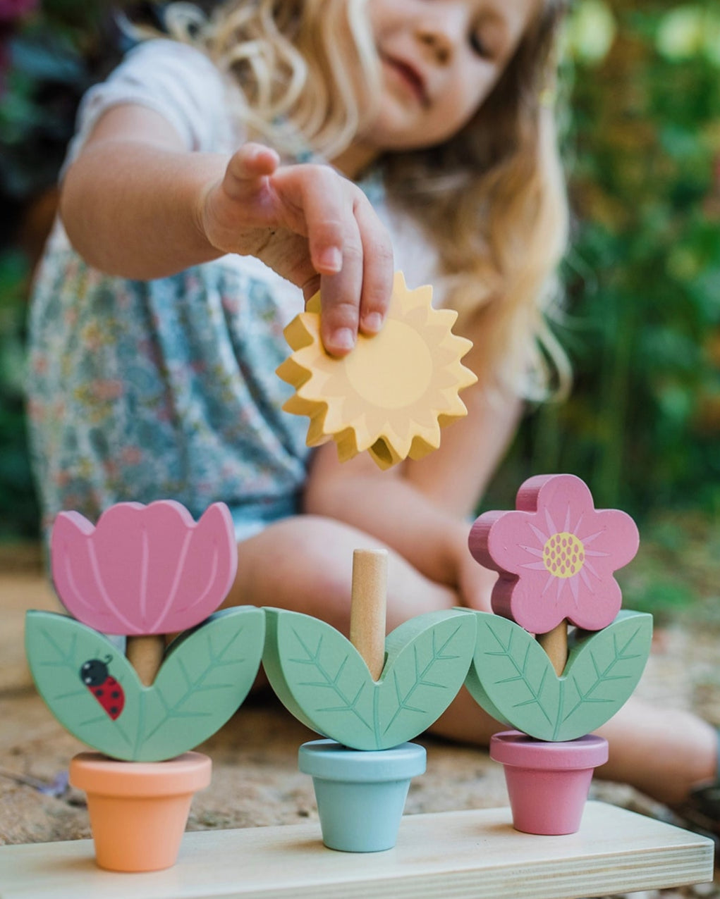 FLOWER POT WOODEN STACK TOY